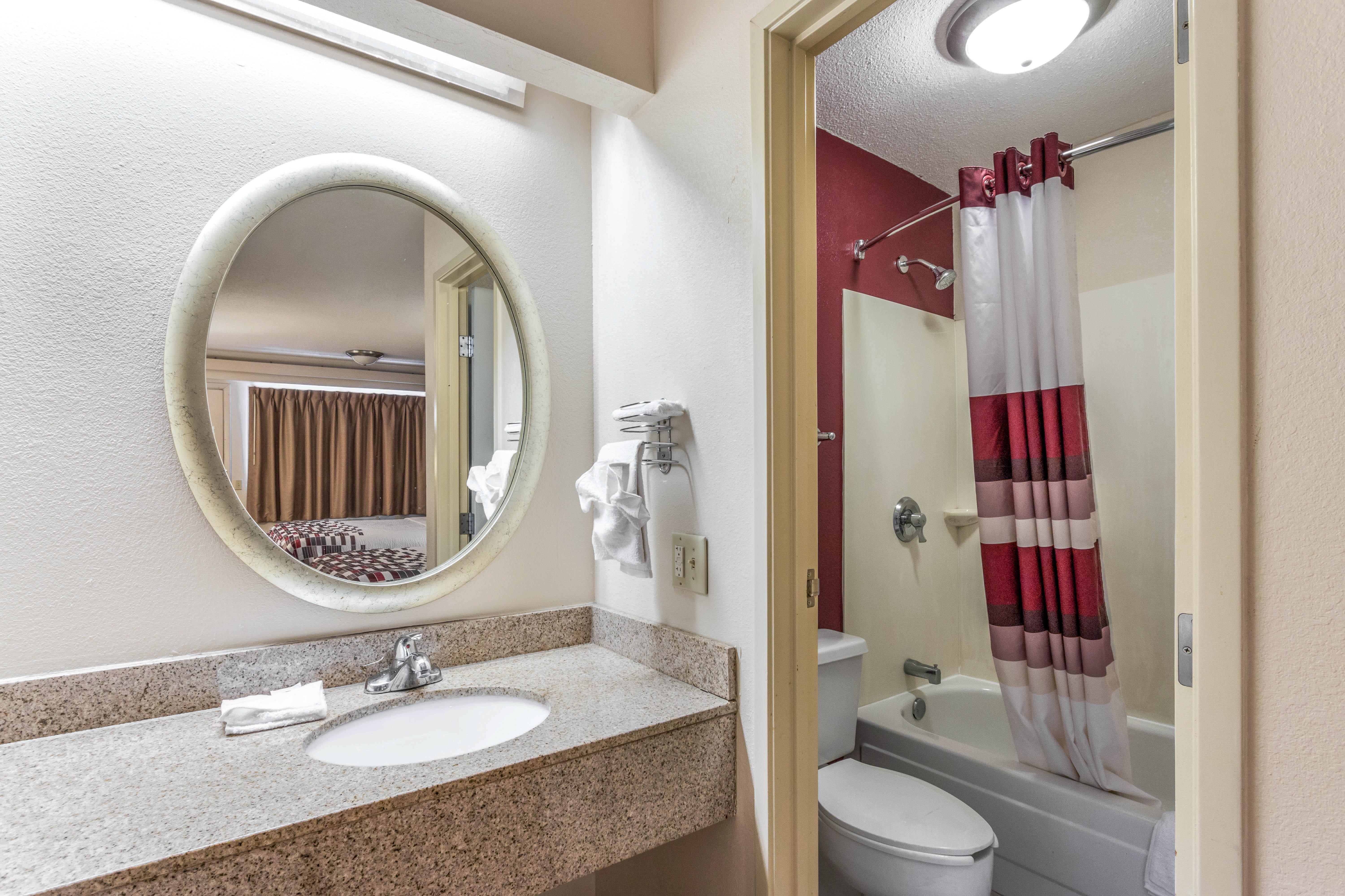 Red Roof Inn Columbia, Mo Εξωτερικό φωτογραφία