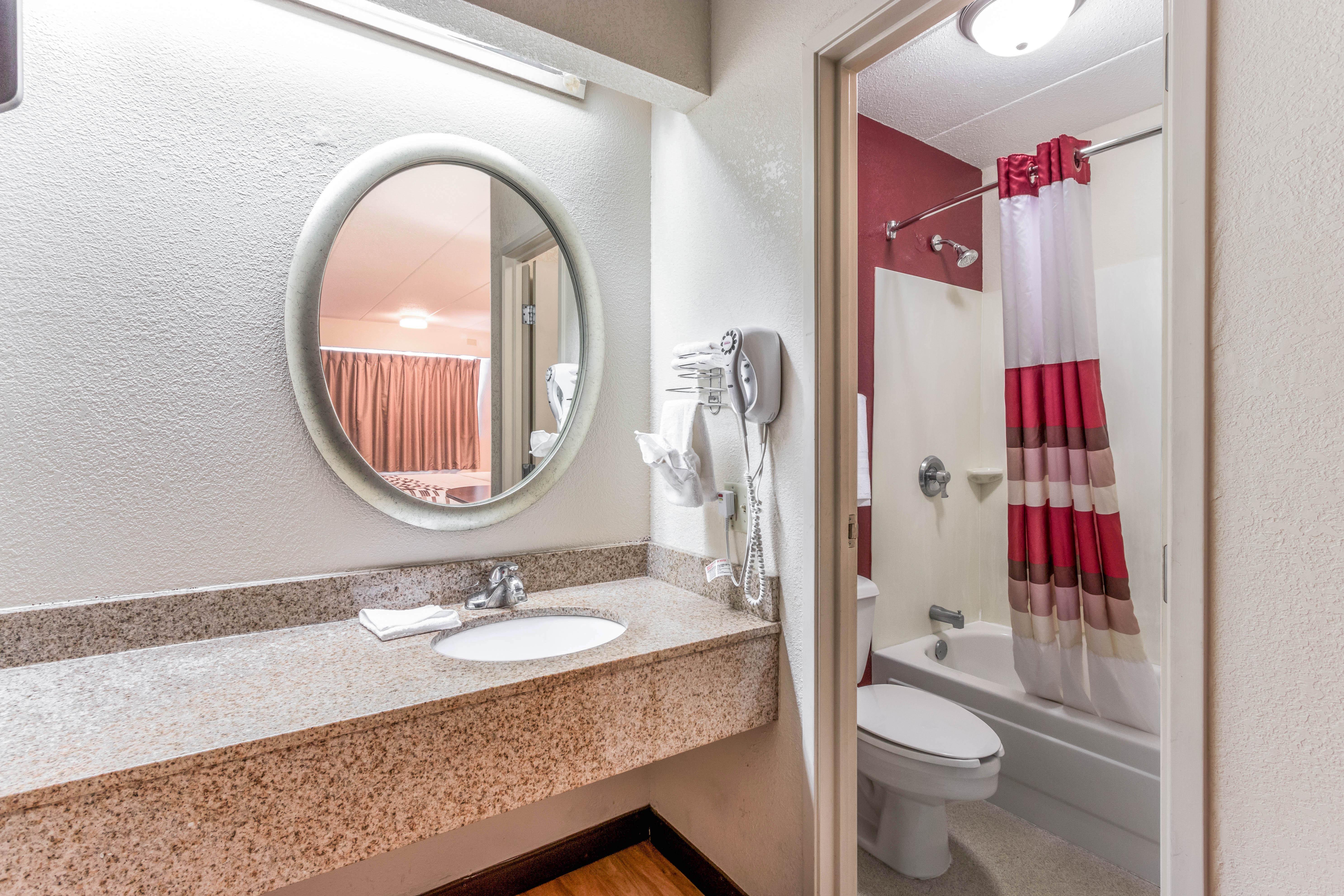 Red Roof Inn Columbia, Mo Εξωτερικό φωτογραφία